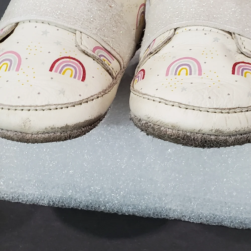 Robeez First Kicks Mille Leather Ivory Rainbow Print Slip-On Shoe Sneaker 6-9M